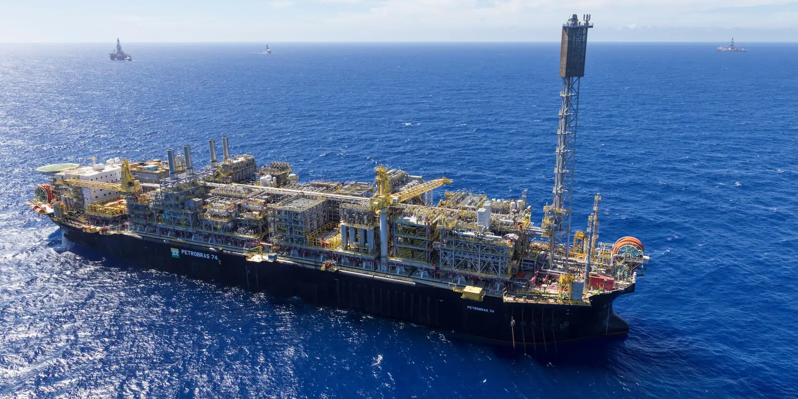 petrobras-capta-us$-2-bilhoes-com-venda-de-titulos-no-exterior