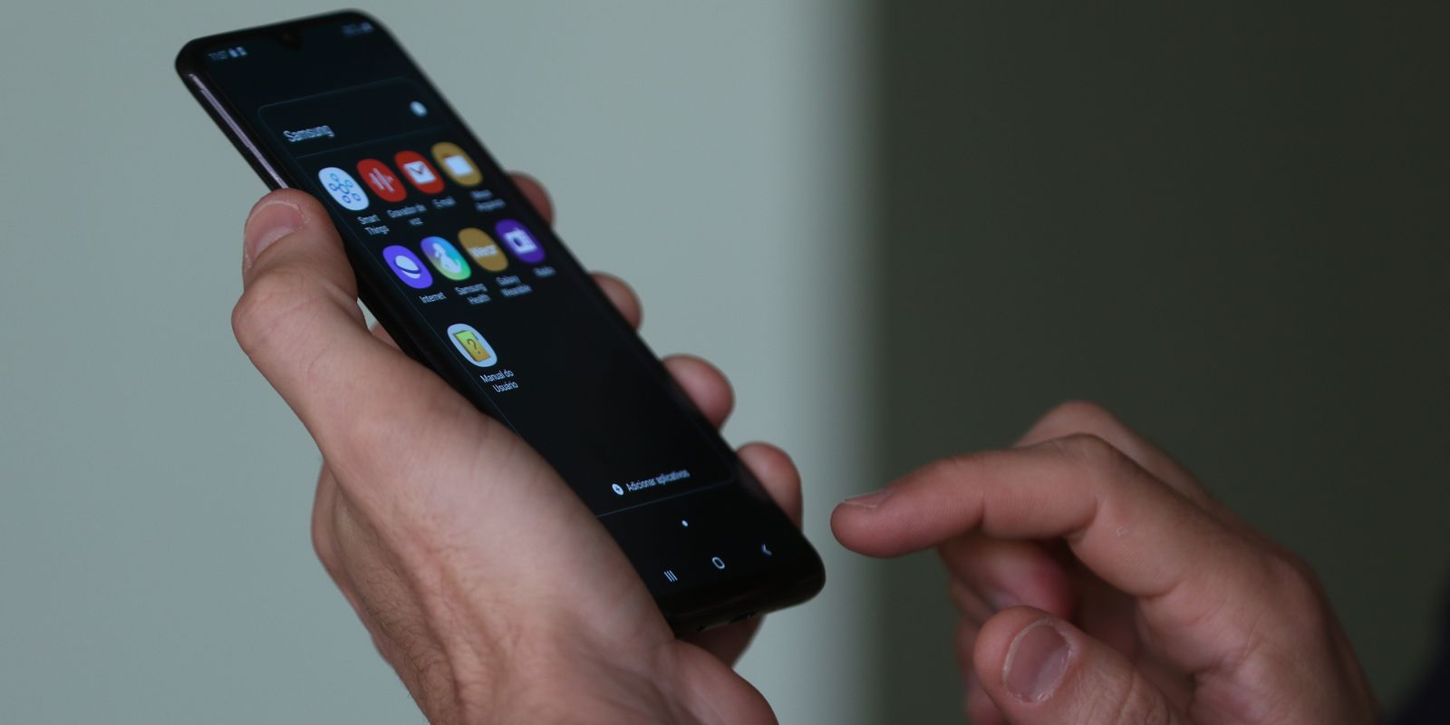 pesquisa-mostra-avanco-em-salas-de-aula-com-proibicao-de-celulares