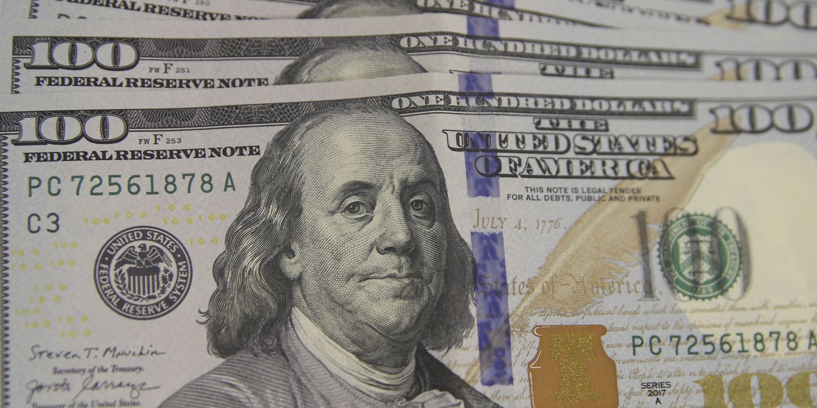 dolar-sobe-para-r$-5,22-em-dia-de-turbulencia-internacional