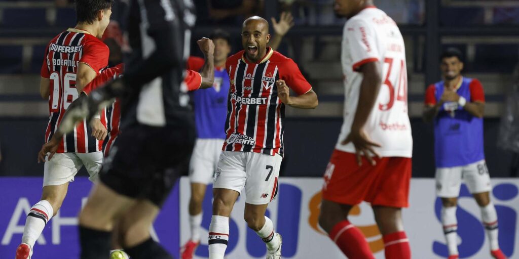 sao-paulo-e-palmeiras-se-garantem-nas-semis-do-campeonato-paulista
