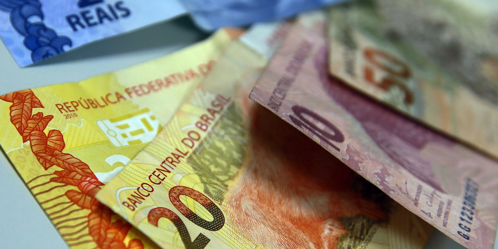 pe-de-meia:-governo-credita-pagamento-para-nascidos-em-maio-e-junho
