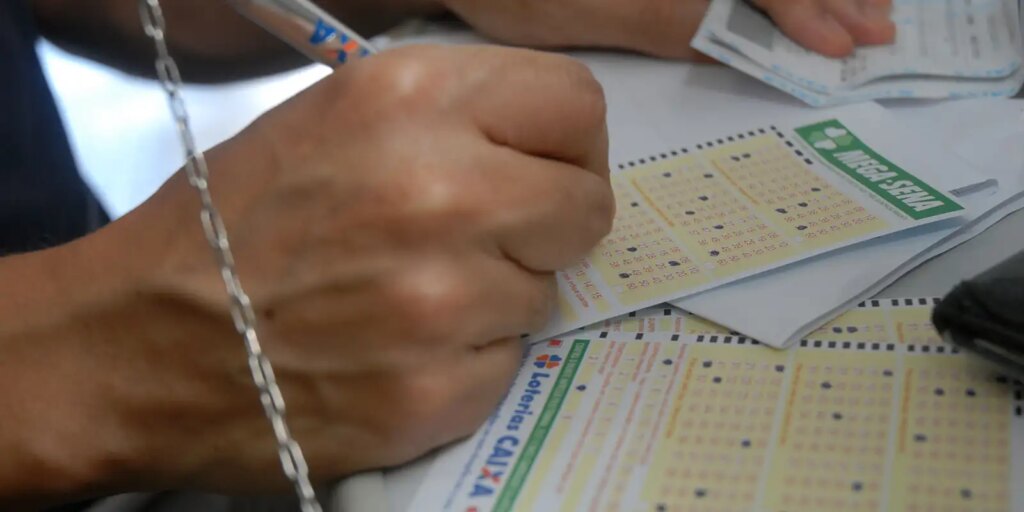 mega-sena-acumula-para-r$-76-milhoes;-confira-os-numeros-sorteados