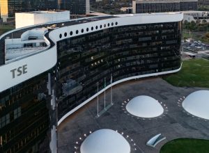 tse-reune-meta-e-campanhas-para-tratar-de-restricoes-de-postagens